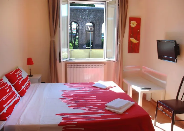 Lanusei Гостевой дом 2*